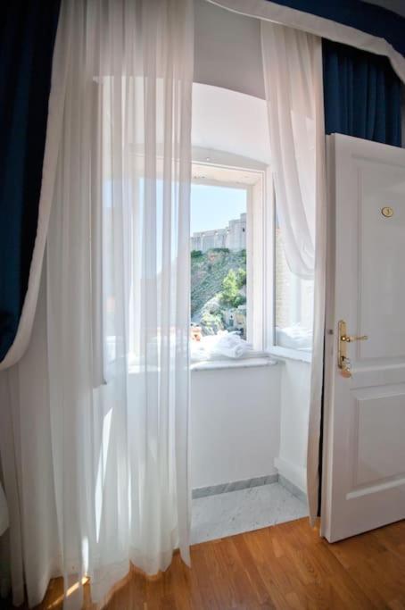 Blue Studio Apartment Next To The Beach 杜布罗夫尼克 外观 照片